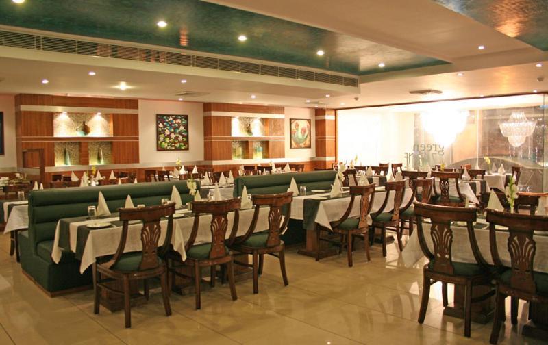 Hotel Queens Tower Amritsar Zewnętrze zdjęcie