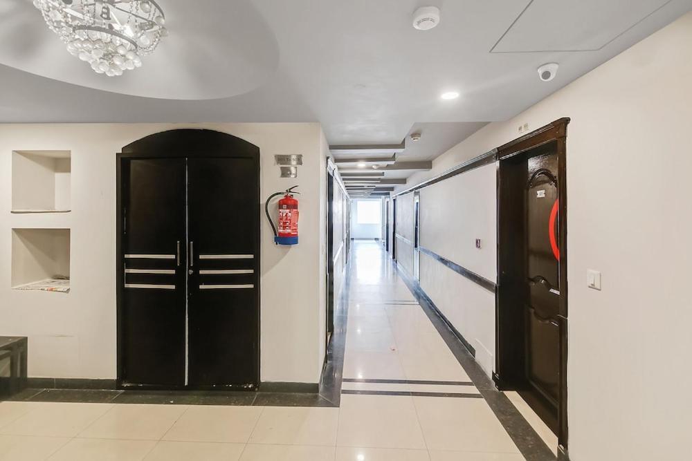Hotel Queens Tower Amritsar Zewnętrze zdjęcie